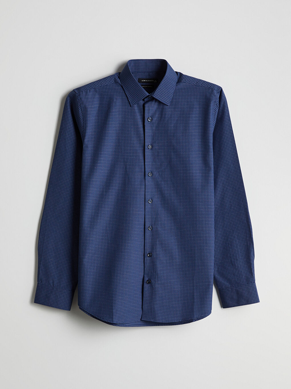 LCWAIKIKI Formal Regular Fit Long Sleeve Poplin Men's Shirt -W50810Z8-LN6
