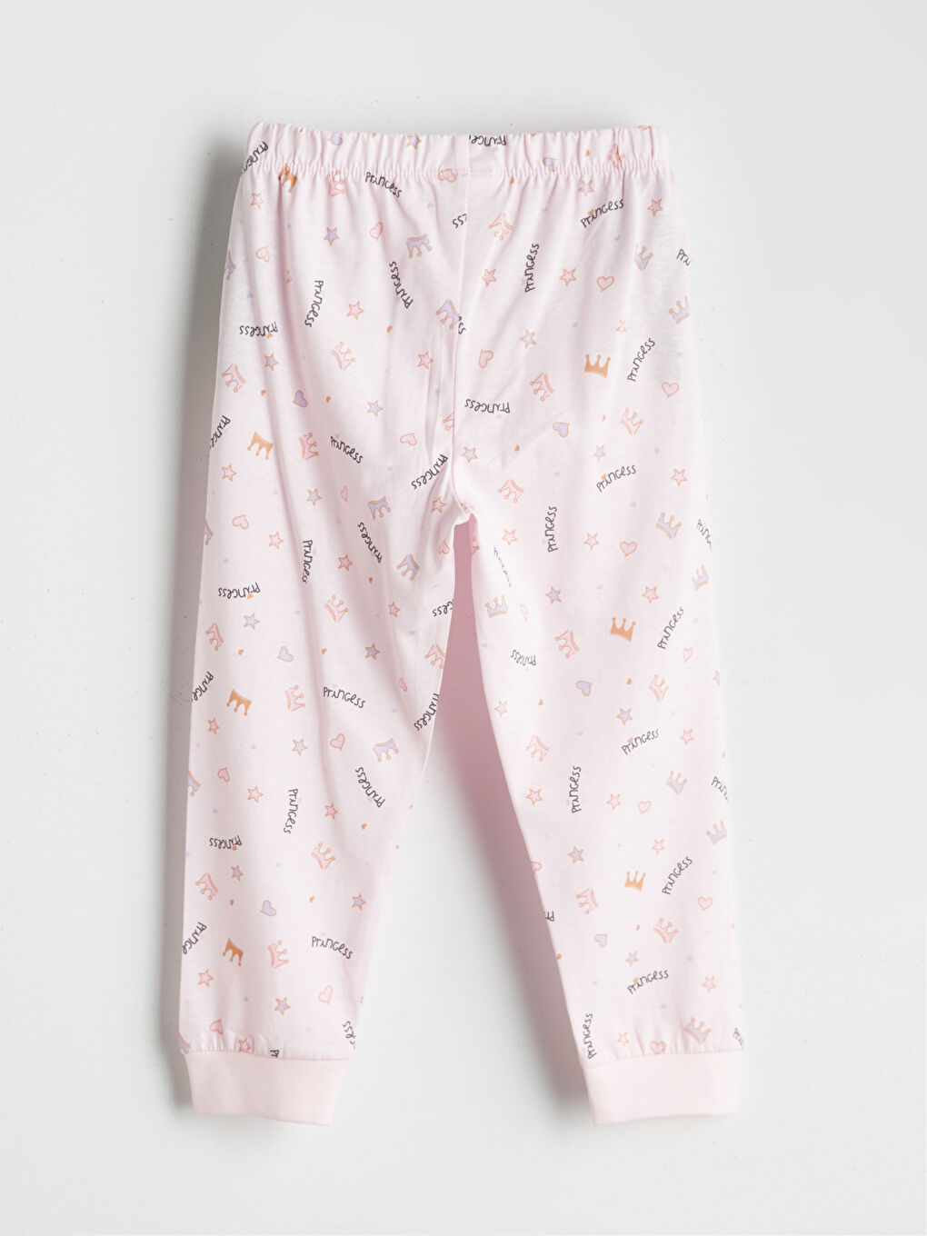 LCW Kids سێتی بیجامە قۆڵ درێژ چاپکراو یه‌خه‌ خڕ بۆ کچان -W50867Z1-LT4