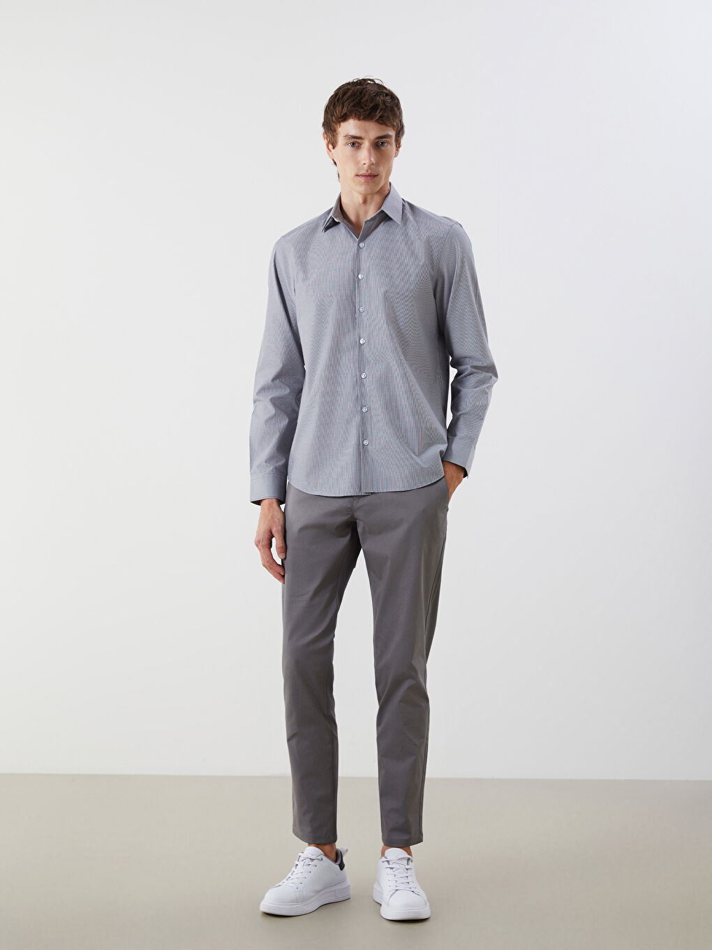 LCWAIKIKI Formal Slim Fit Long Sleeve Striped Poplin Men's Shirt -W50883Z8-LE0