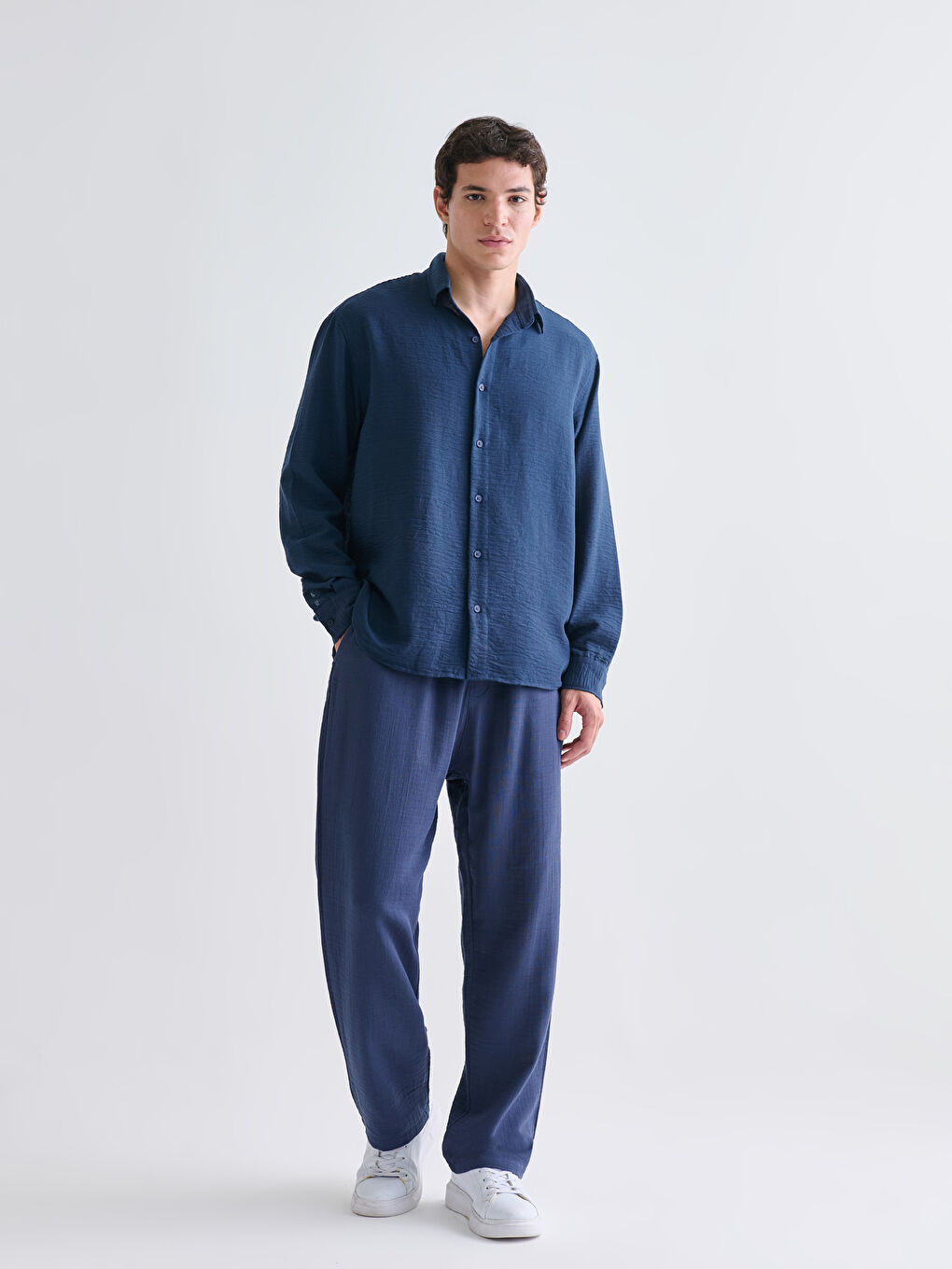 Lacivert Regular Fit Uzun Kollu Erkek Gömlek-1