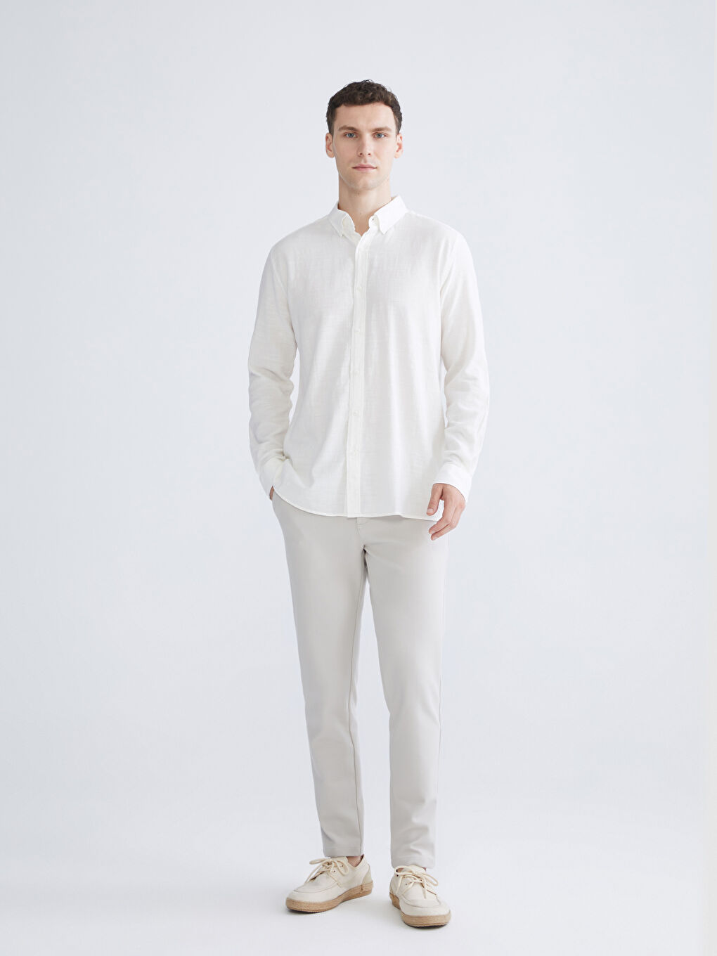 Standard Fit Men's Trousers