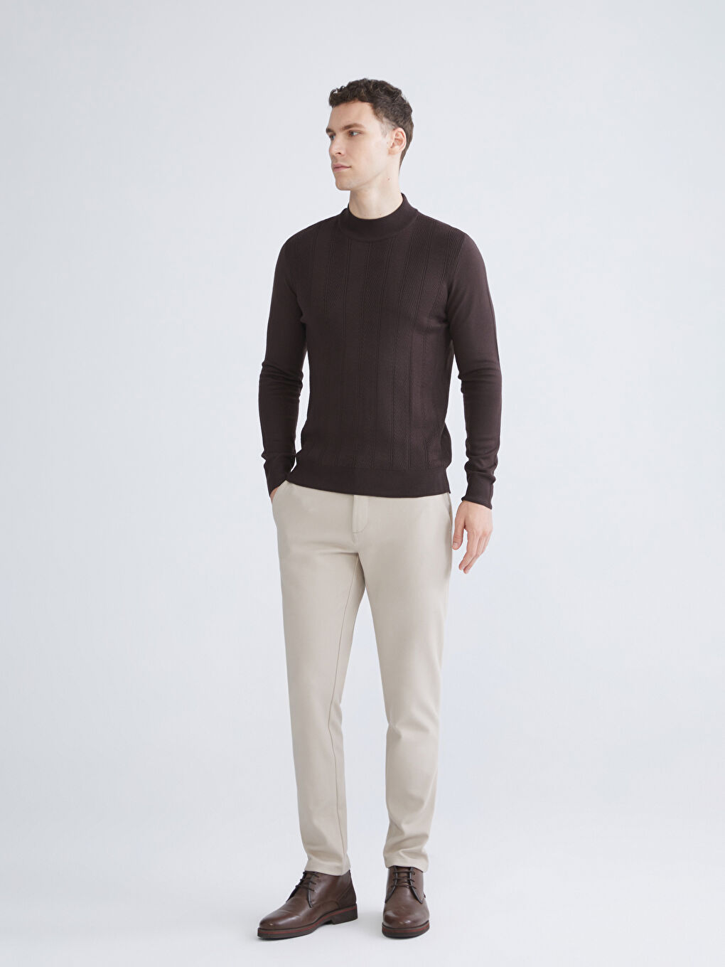 Standard Fit Men's Trousers