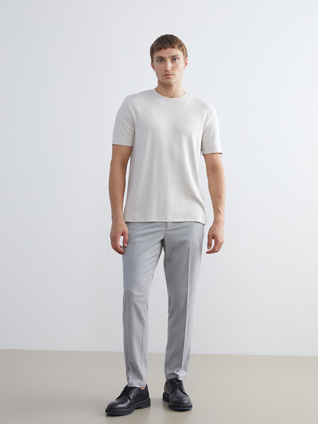 Side Pocket Elastic Waist Men's Trousers