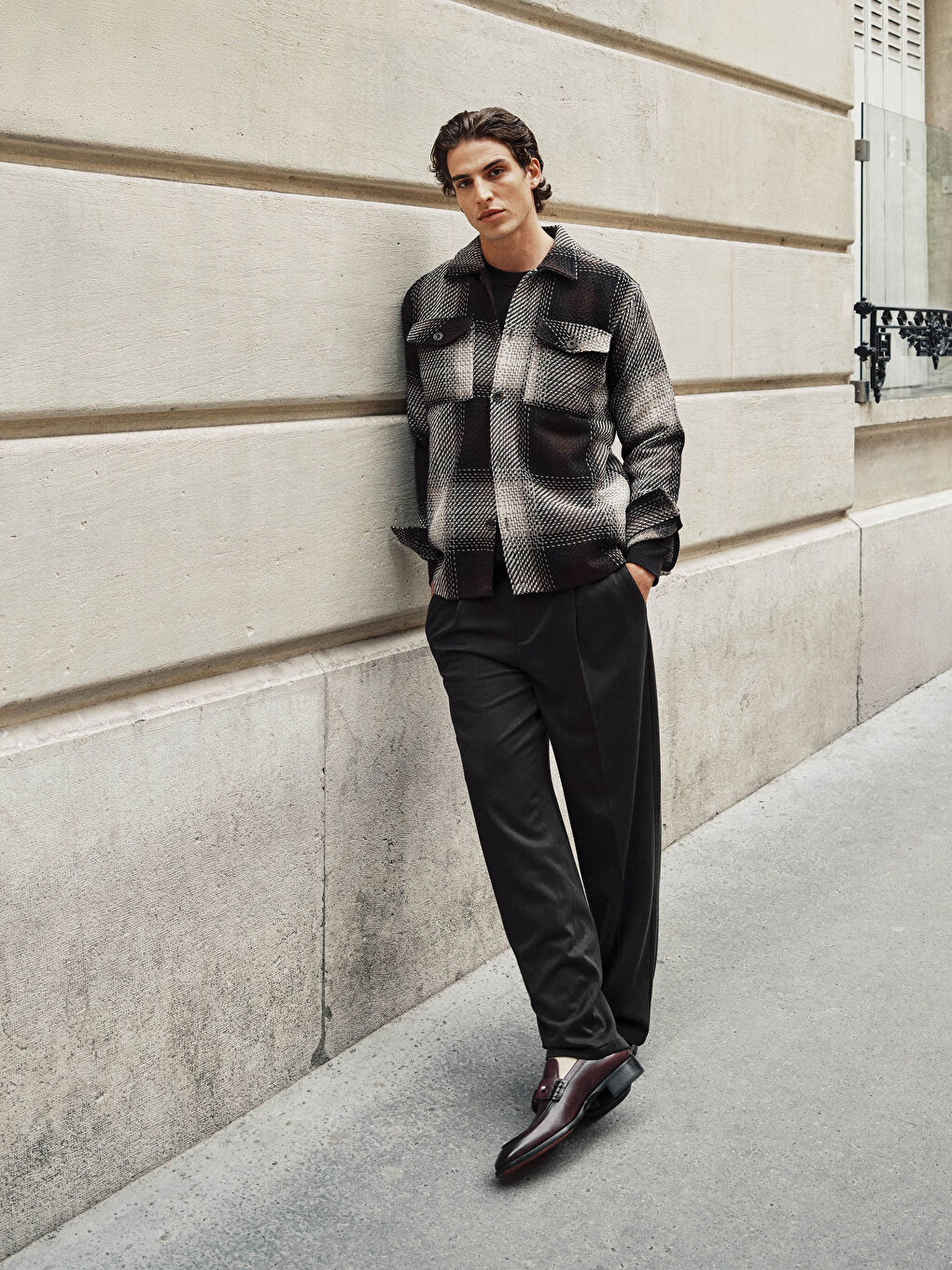 Relaxed Fit Men's Trousers