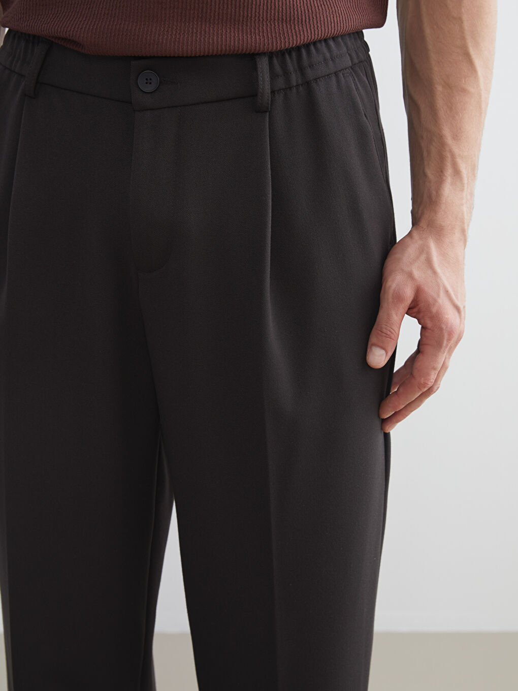 Kahverengi Rahat Kalıp Erkek Pantolon-2