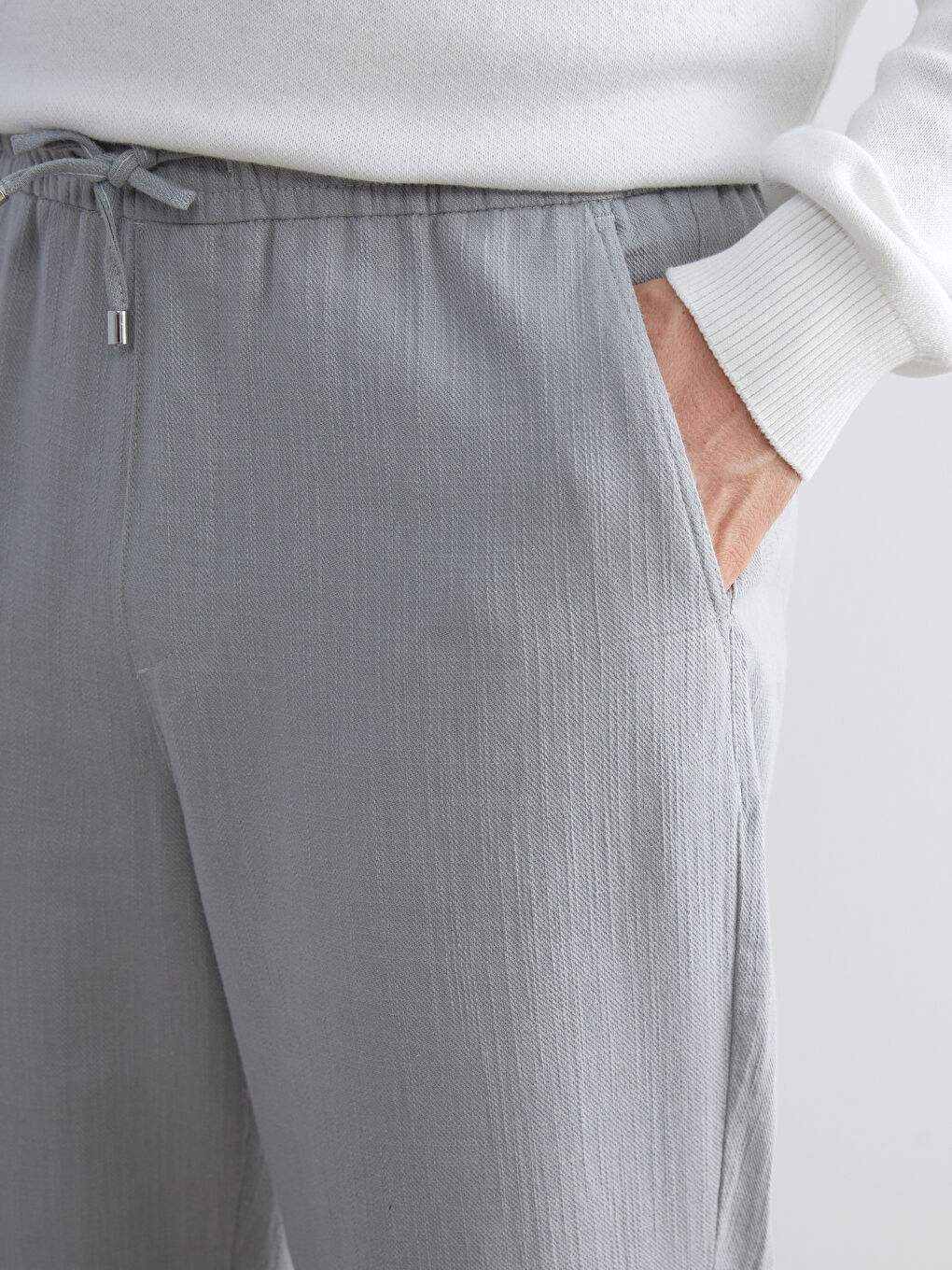 Gri Standart Kalıp Keten Görünümlü Erkek Pantolon-2