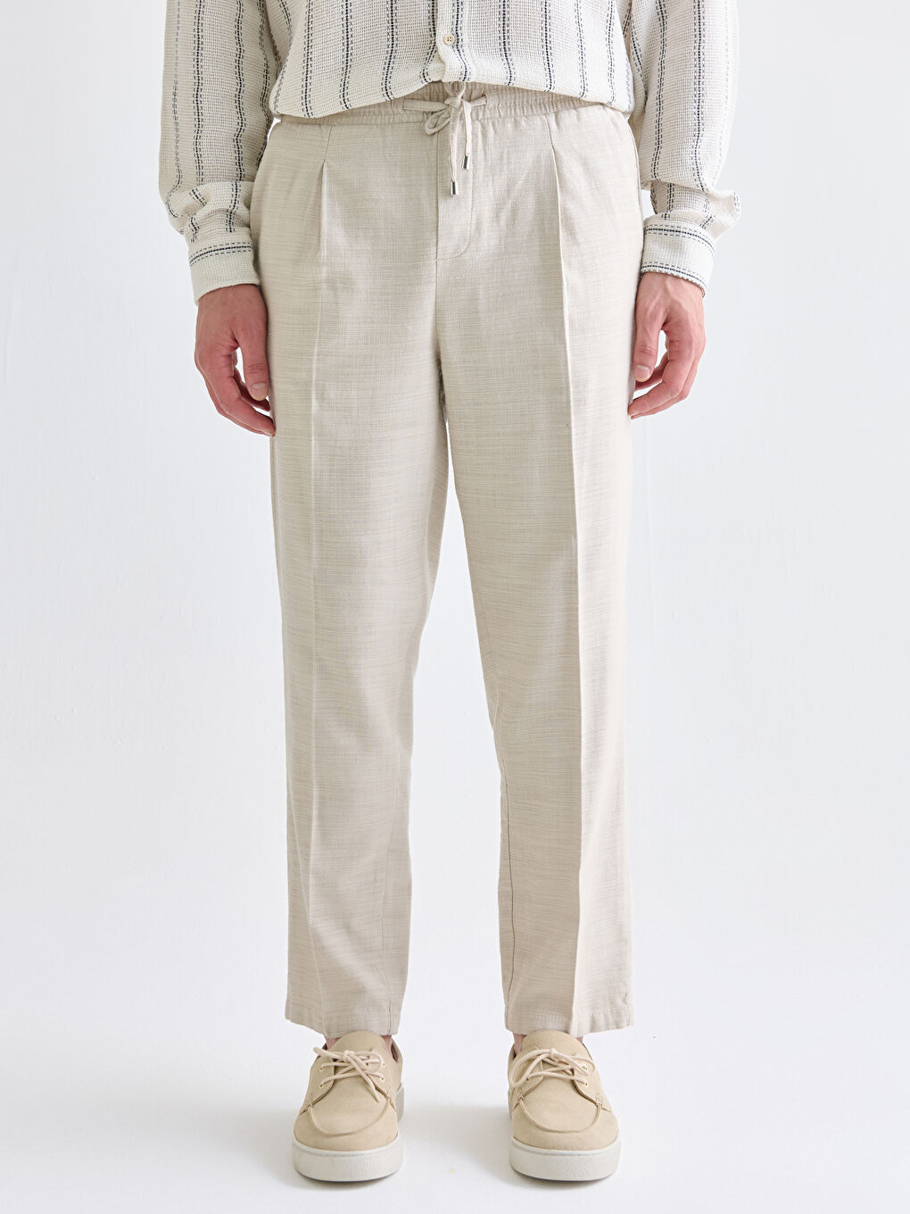 Regular Fit Linen-Look Men's Trousers-1