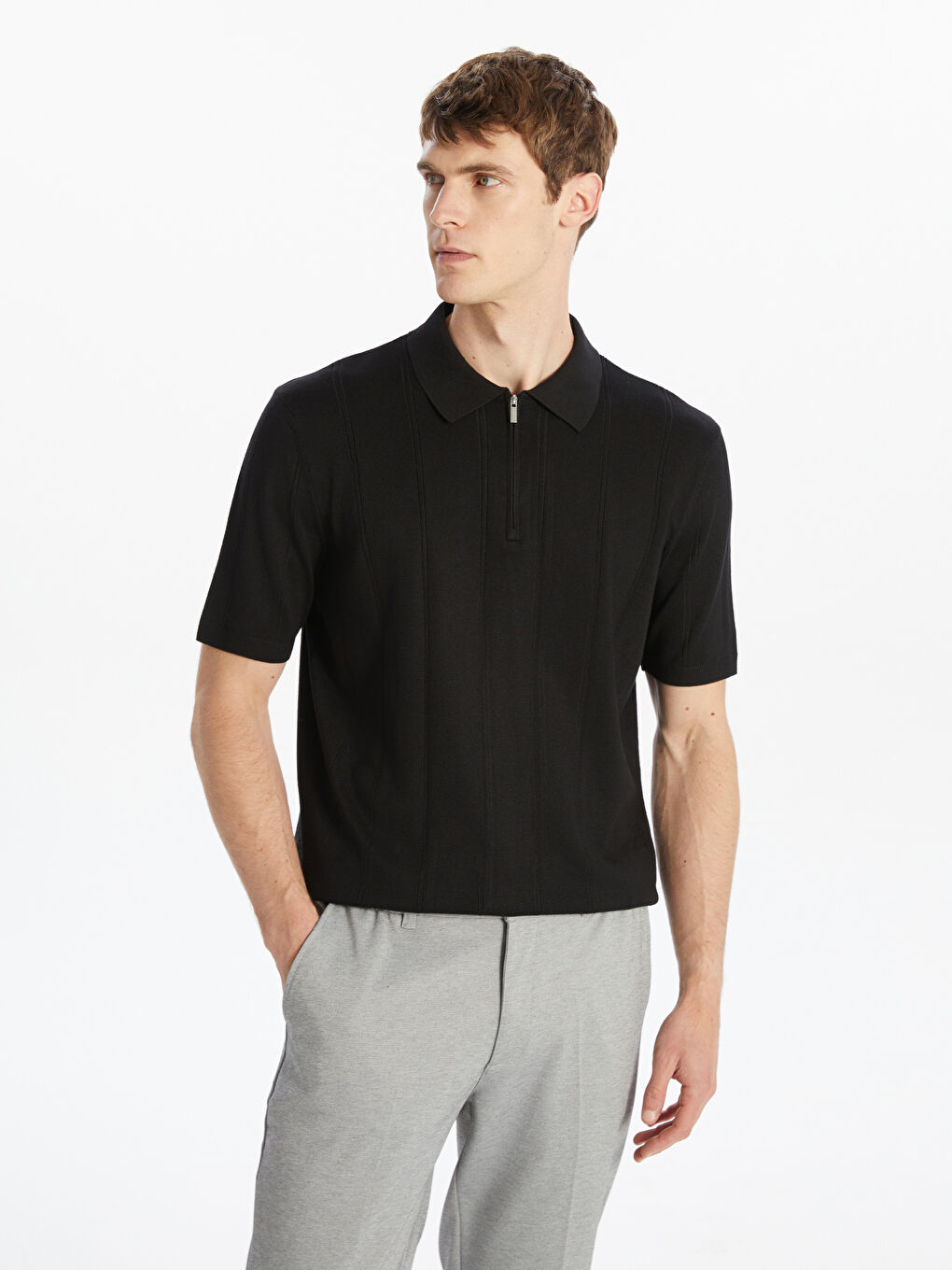 بلوز یه‌خه‌ی پۆڵۆ بۆ پیاوان تریکۆ