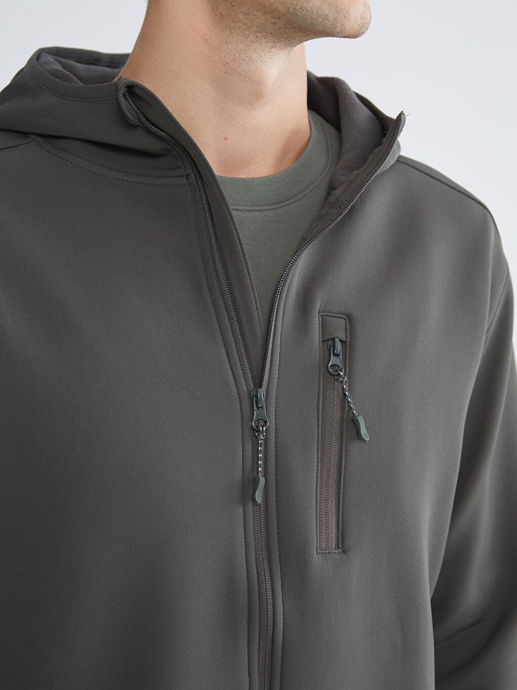 Haki Standart Kalıp Kapüşonlu Erkek Mont-5