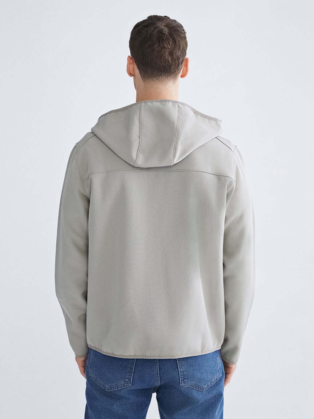Gri Standart Kalıp Kapüşonlu Erkek Mont-4