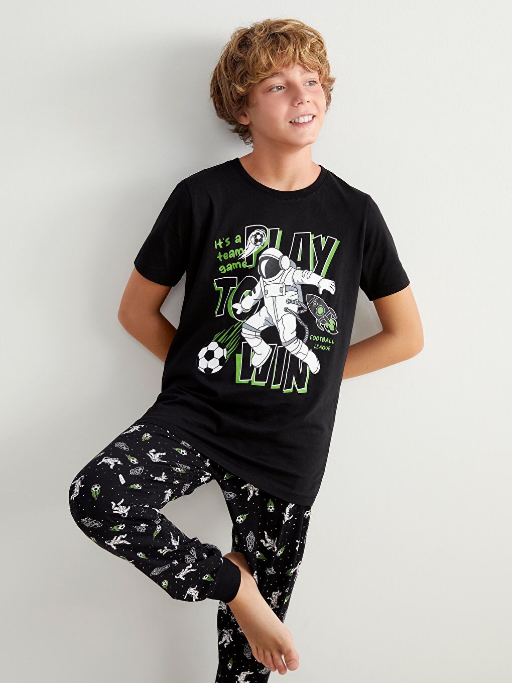 Crew Neck Boys' Pyjama Set-2
