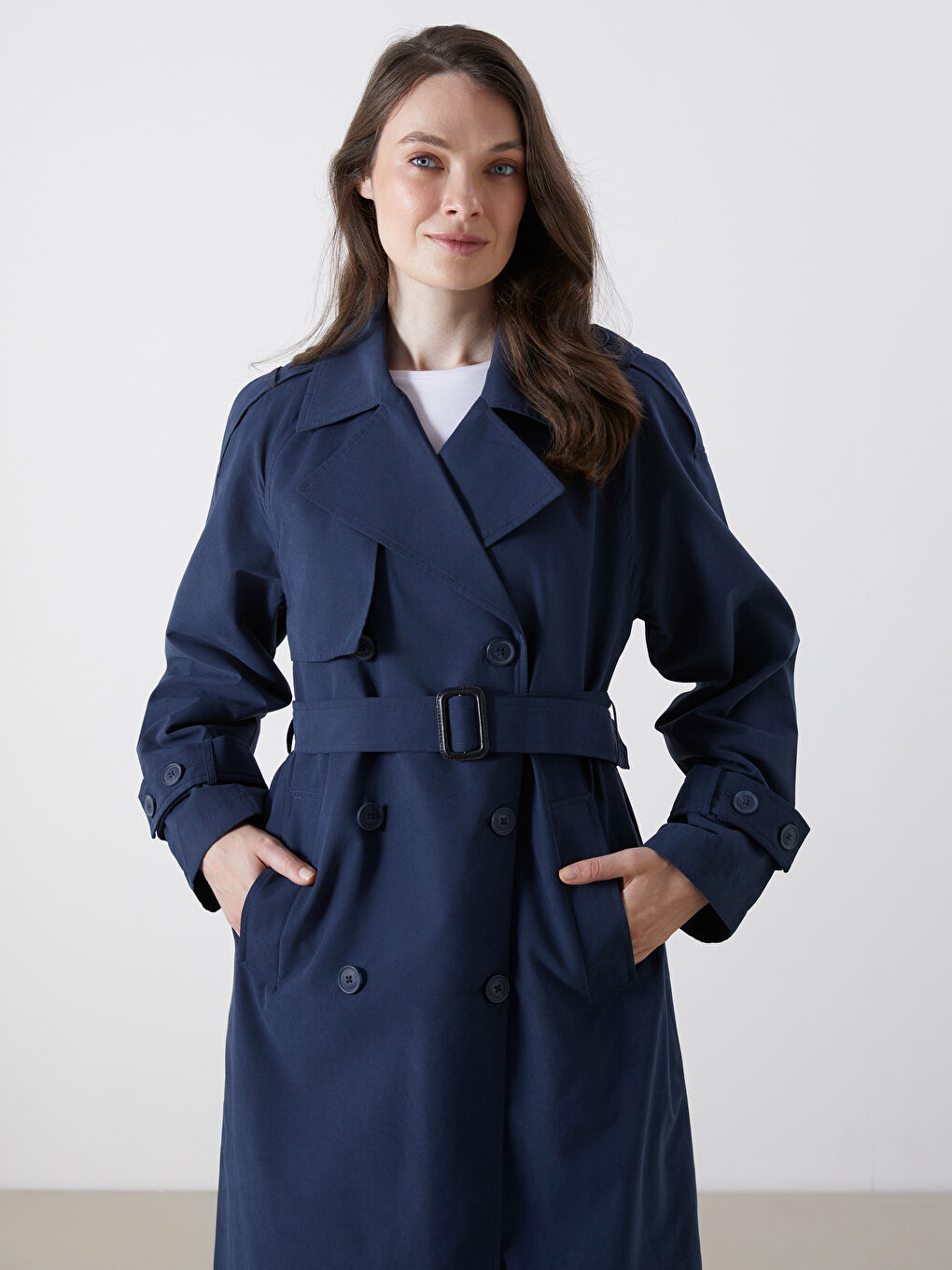 LCW Modest معطف واقٍ من المطر كحلي امرأة -W51528Z8-YBY
