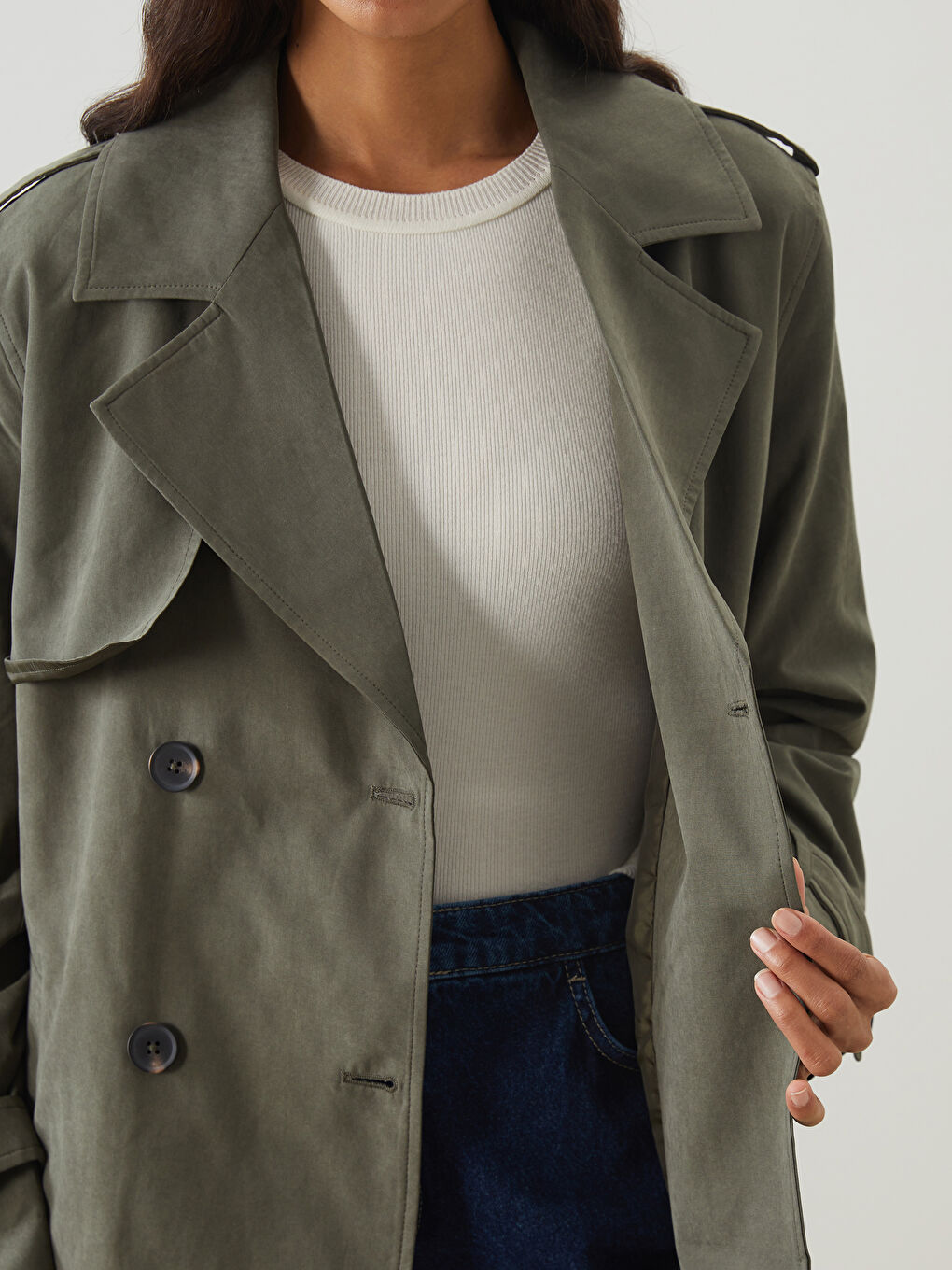 Haki Kruvaze Yaka Kadın Trençkot-3