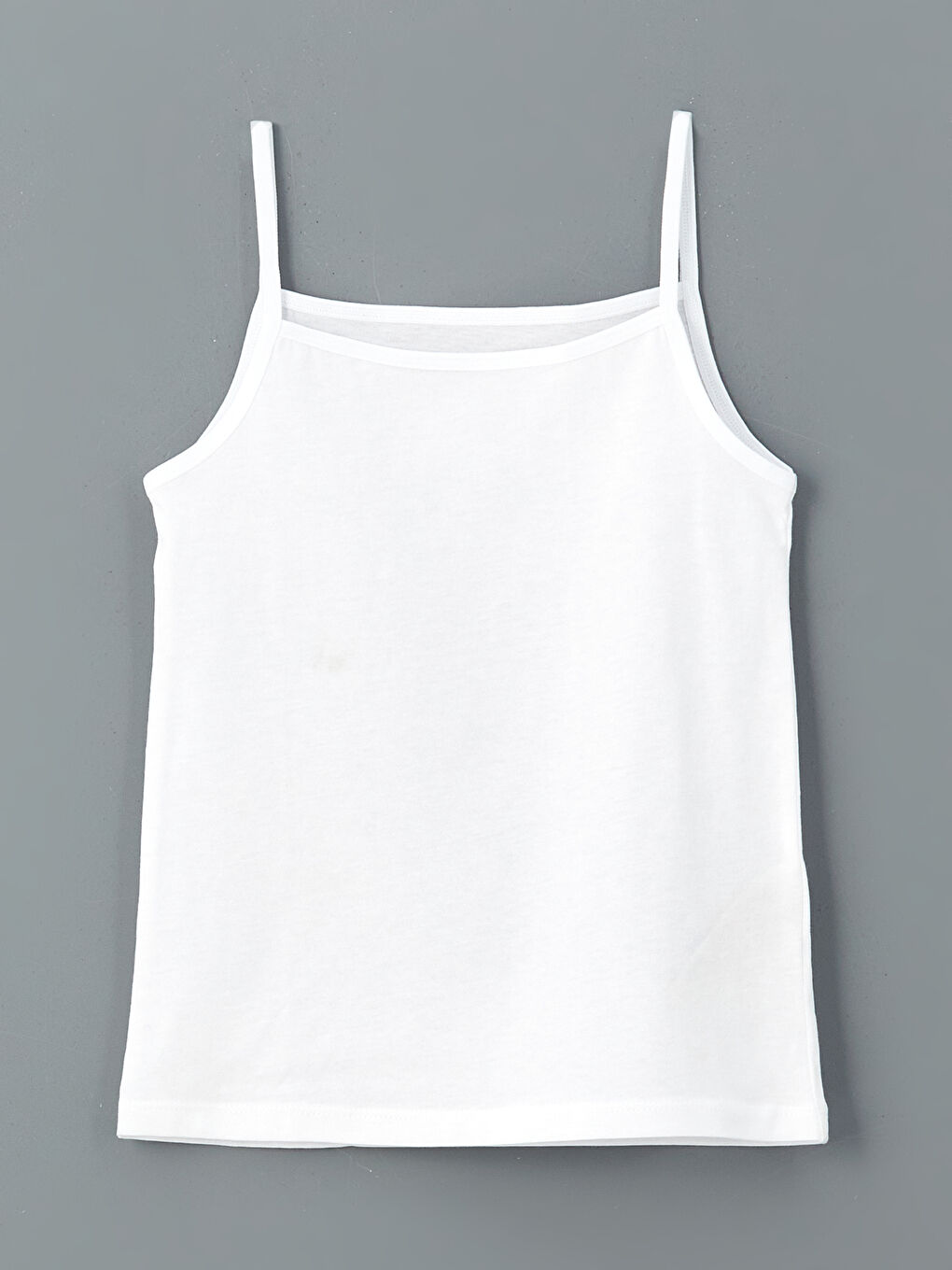 Beyaz Kare Yaka İp Askılı Kız Çocuk Atlet
