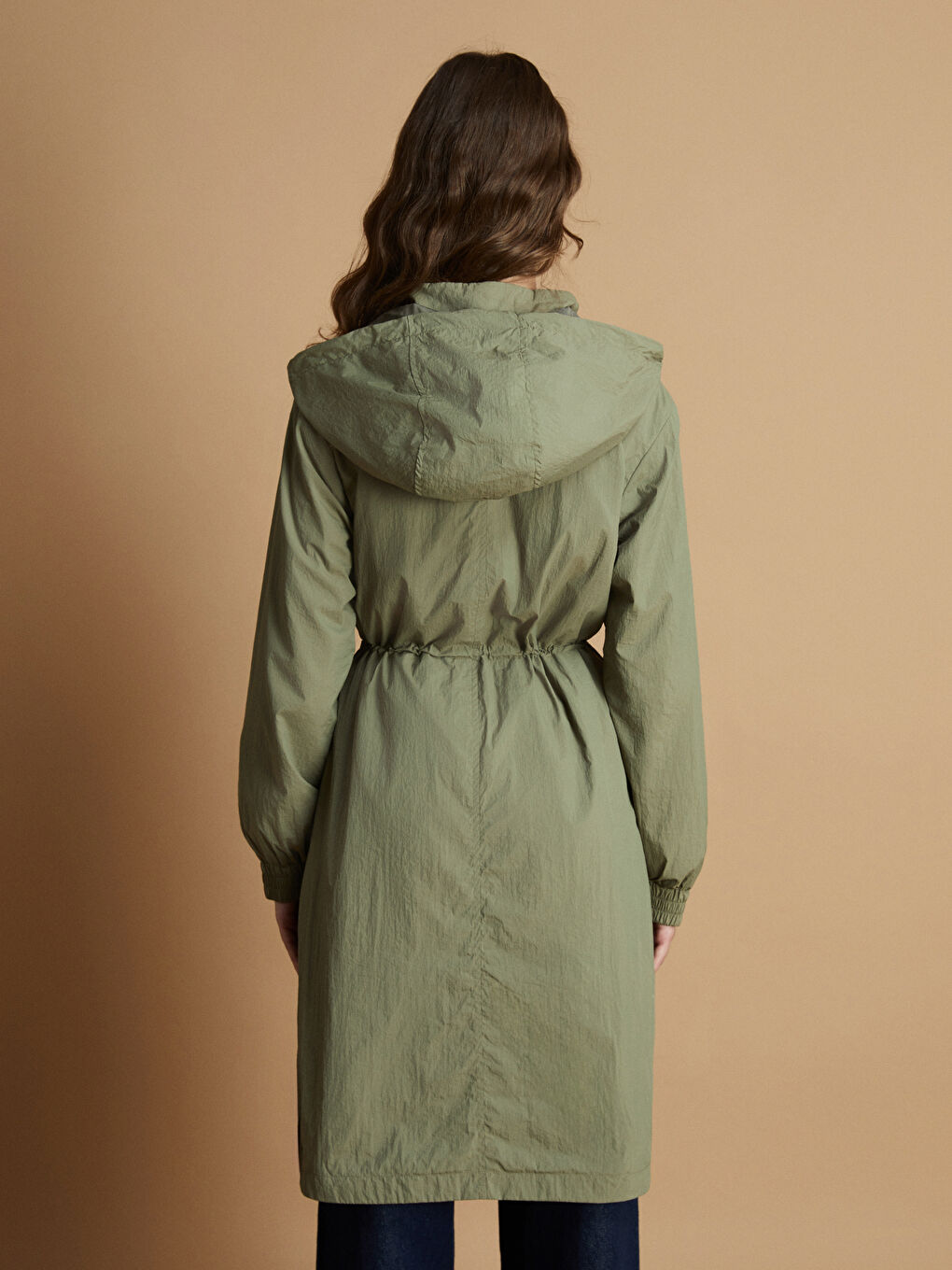 Haki Kadın Kapüşonlu Düz Yağmurluk-7
