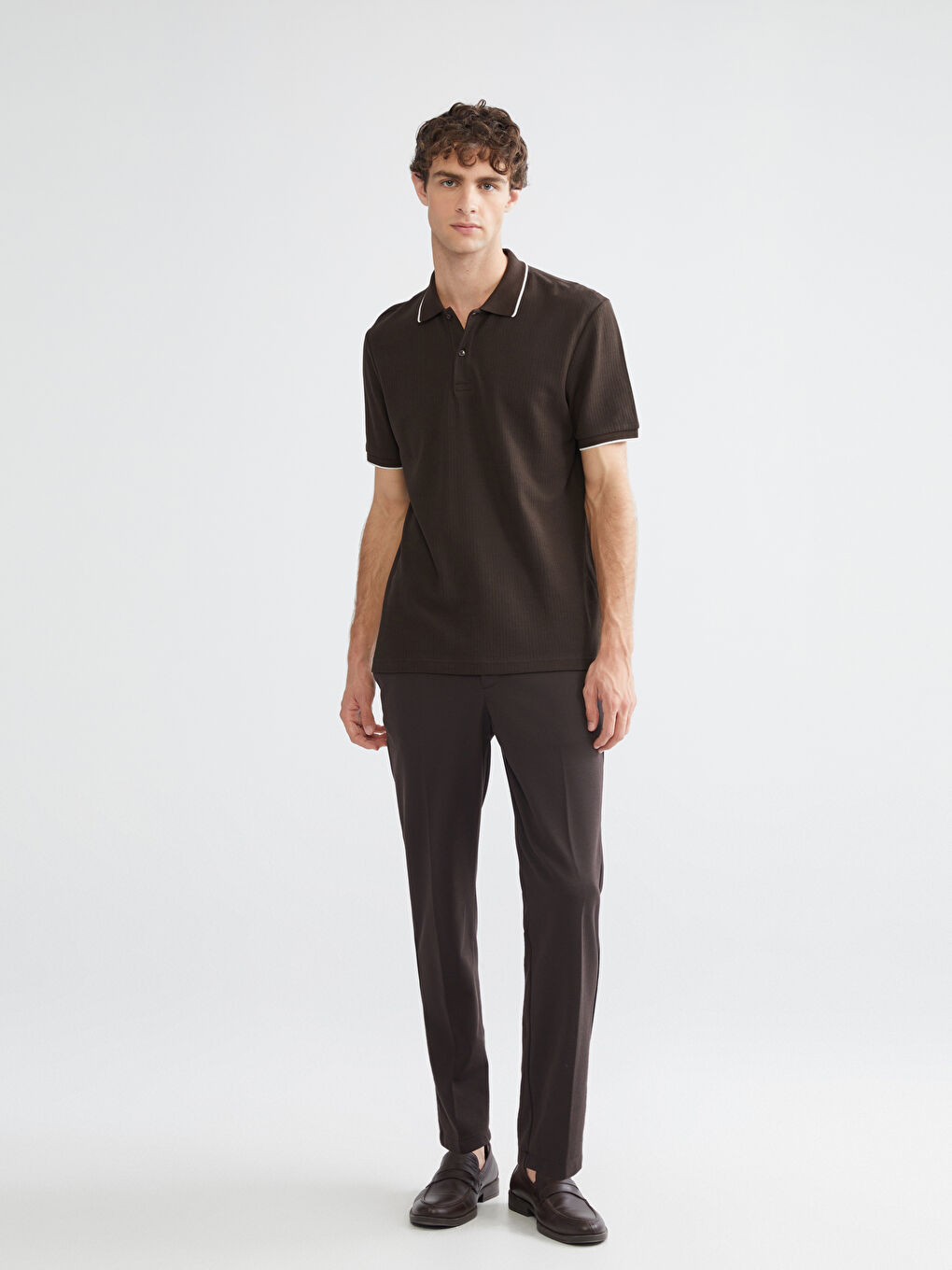 Kahverengi Polo Yaka Erkek Tişört-1