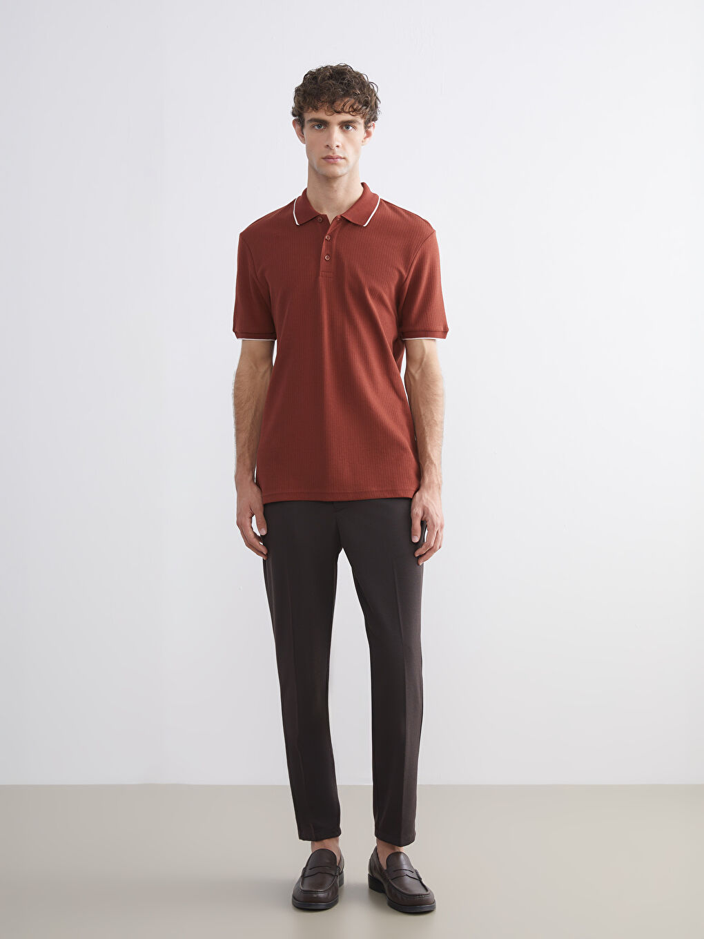 Kahverengi Polo Yaka Erkek Tişört-2