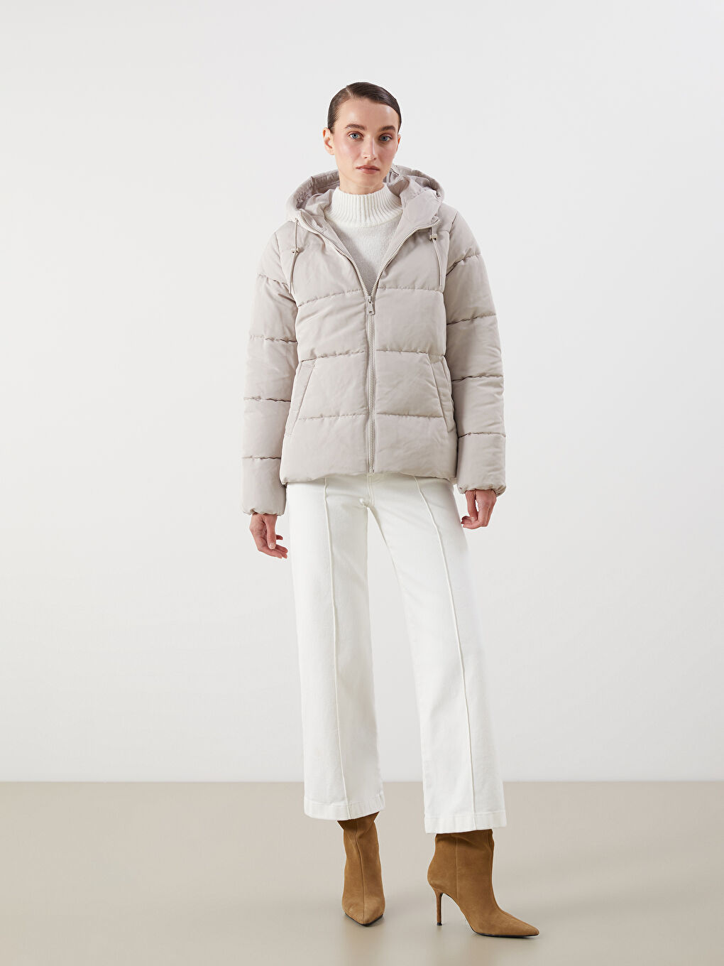 Hooded Women's Puffer Coat-1