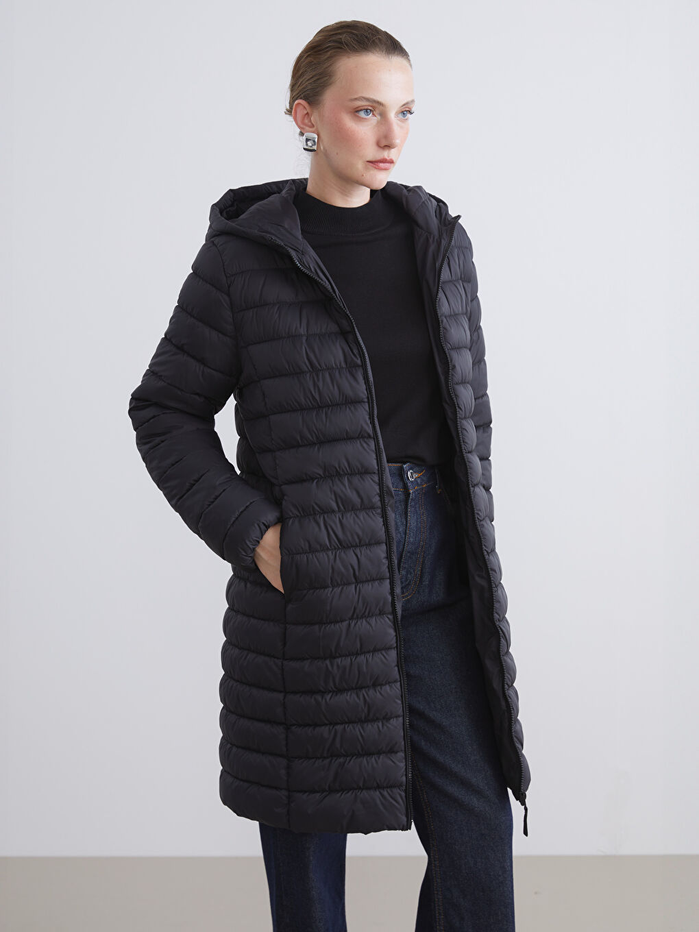 Hooded Women's Puffer Coat