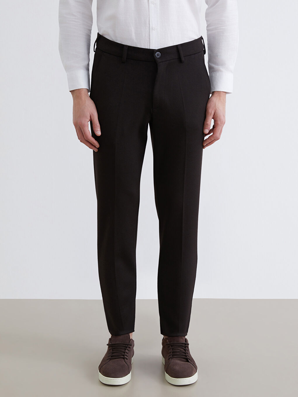 Kahverengi Dar Kalıp Erkek Chino Pantolon-1