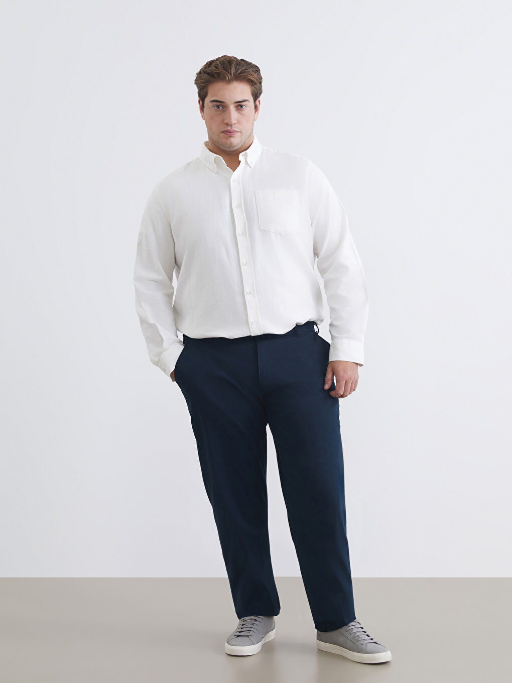 Standard Fit Gabardine Men's Chino Trousers-1