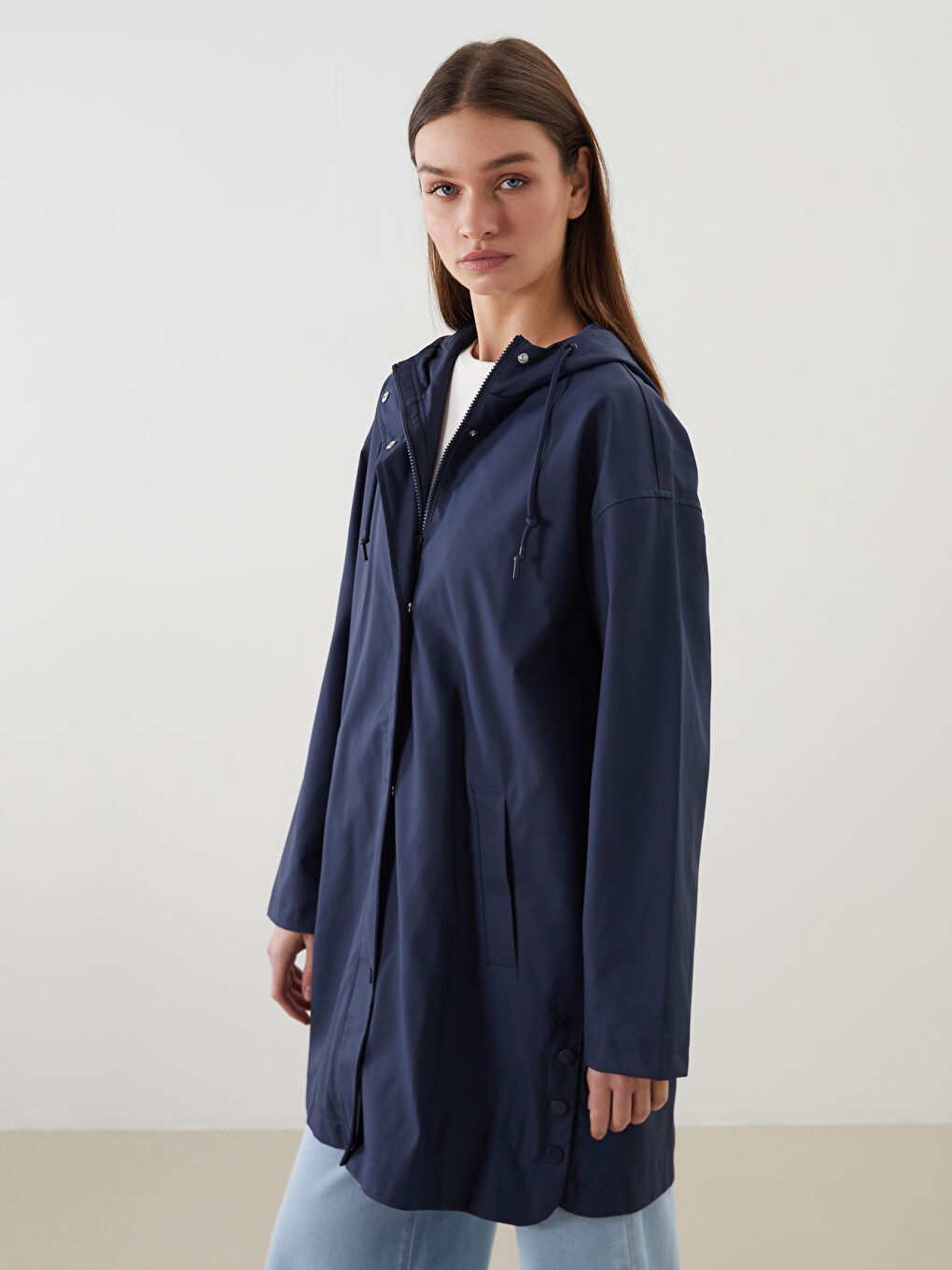 LCW Modest Women's Hooded Plain Raincoat -W51794Z8-R40