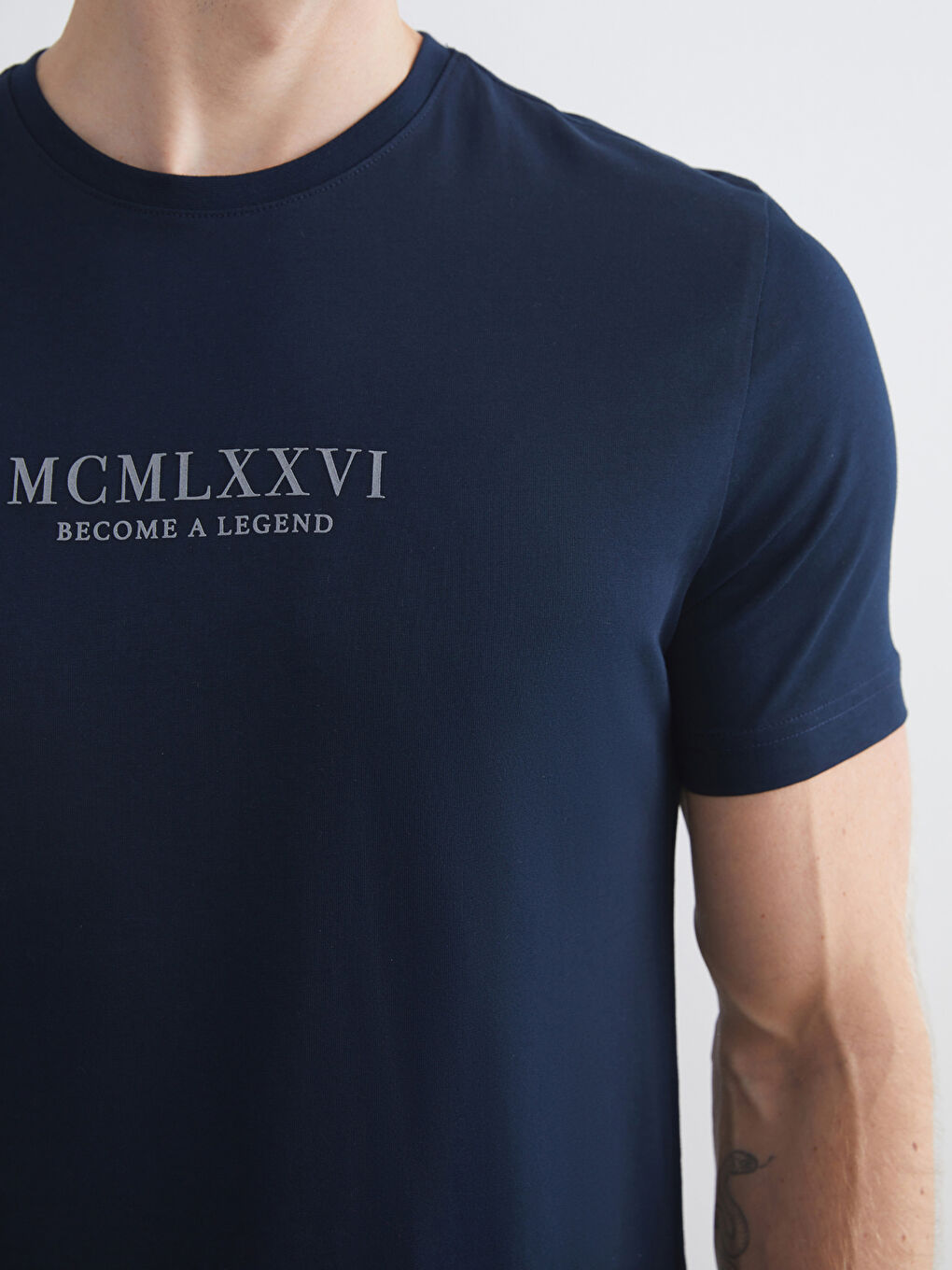 Lacivert Bisiklet Yaka Baskılı Erkek Pijama Üst-2