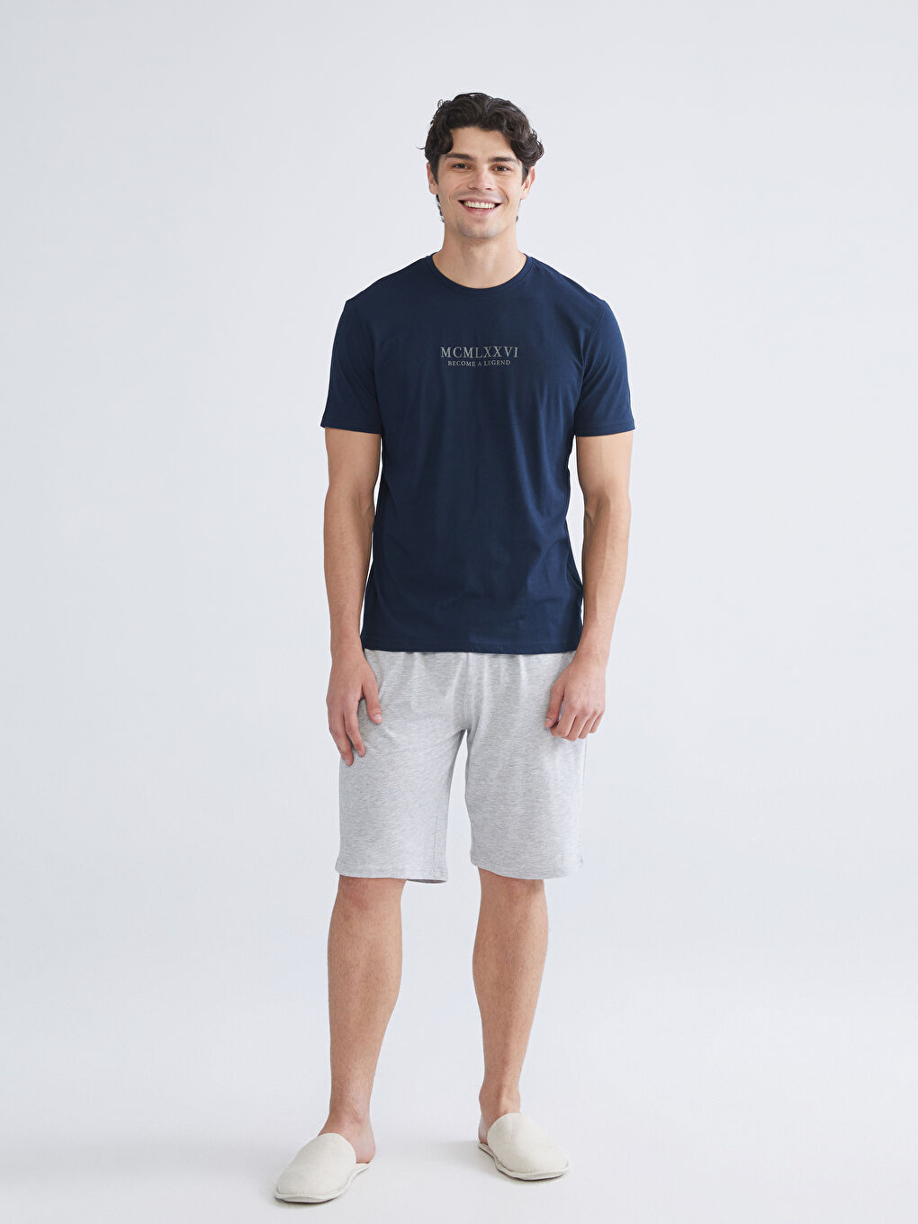 LC WAIKIKI Regular Fit Men's Short Pyjama Set -W51811Z8-RFF