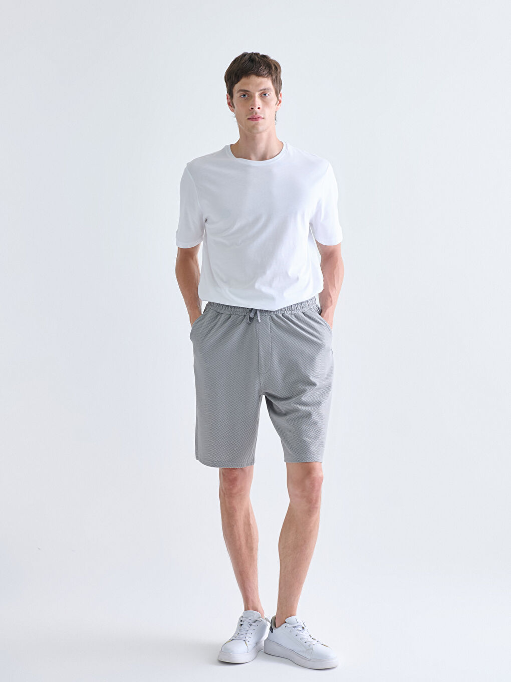 LC WAIKIKI Standard Fit Men's Pyjama Bottom Shorts -W51850Z8-LAL
