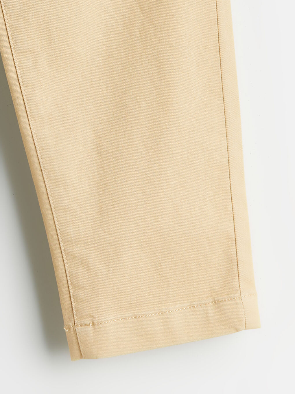 LCW Kids Elasticated Waist Boys' Trousers -W51869Z4-GFY