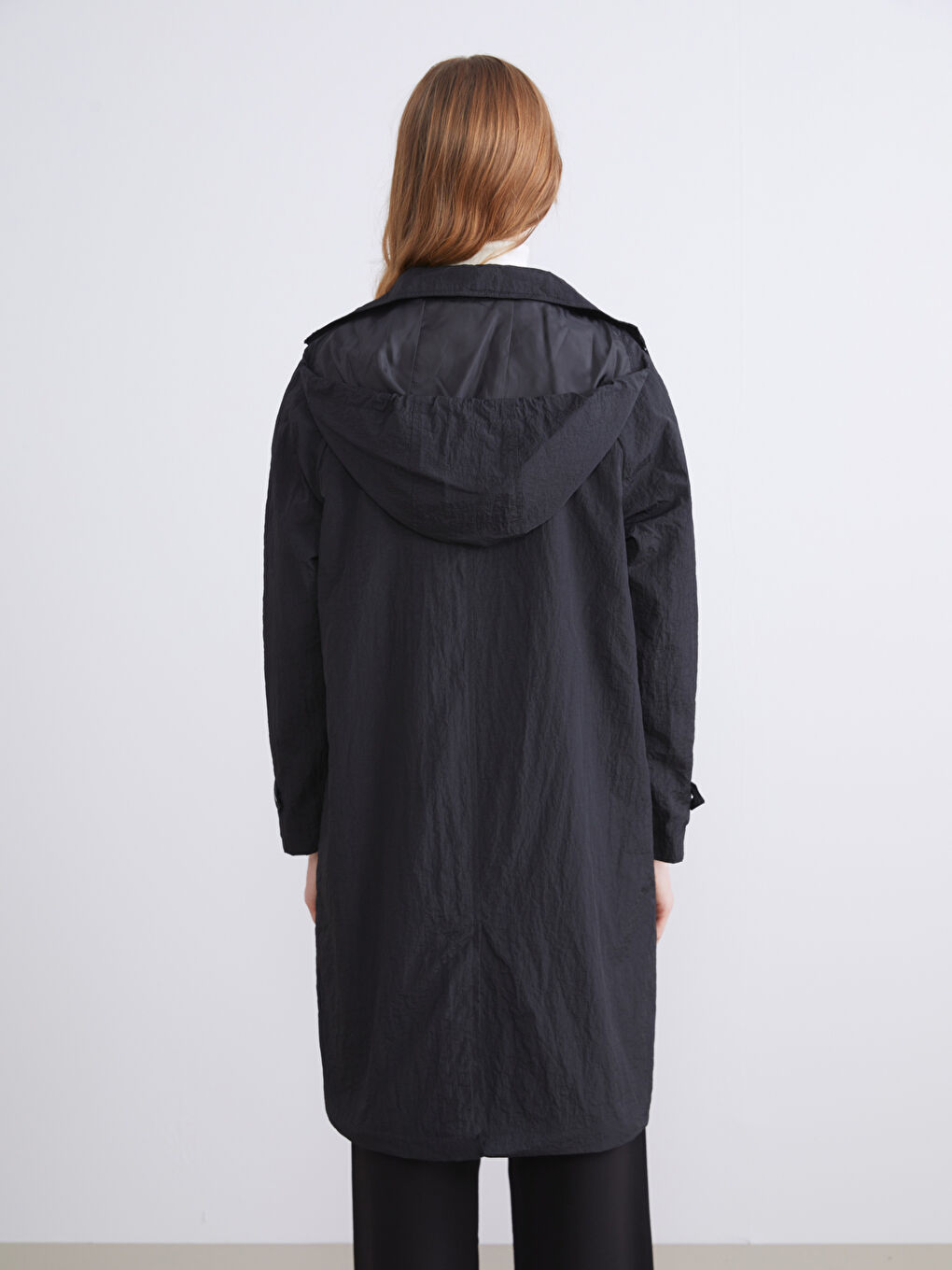 LCWAIKIKI Classic Hooded Women's Raincoat -W51872Z8-CVL