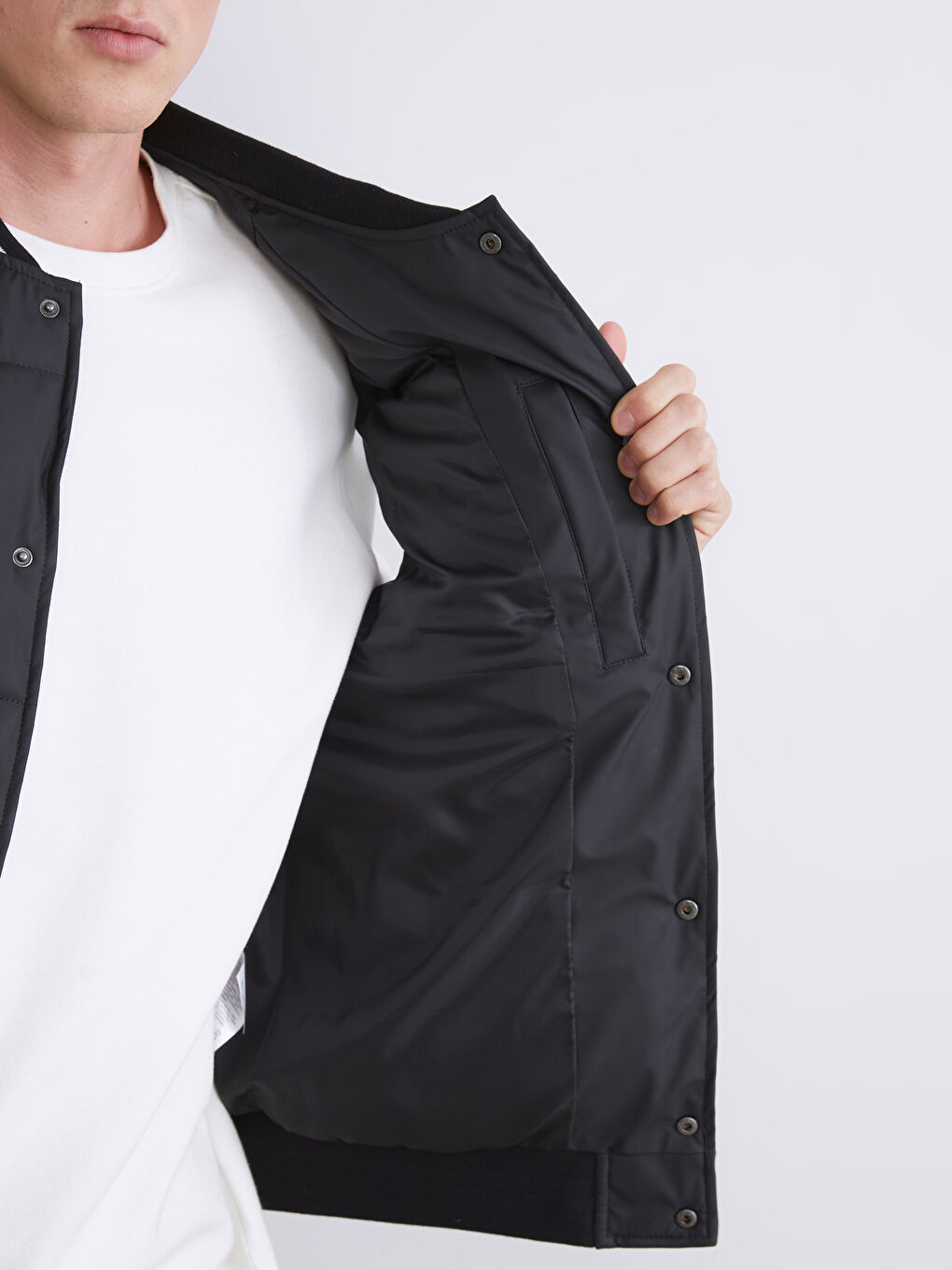 Siyah Standart Kalıp Kolej Yaka Erkek Şişme Yelek-3