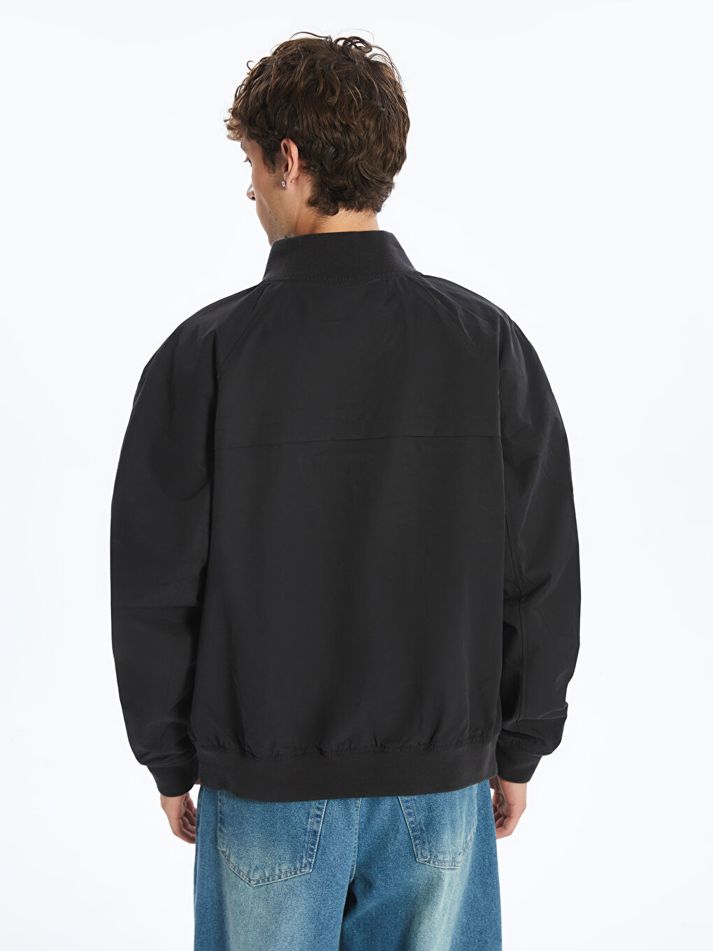 Siyah Standart Kalıp Dik Yaka Erkek Mont-4