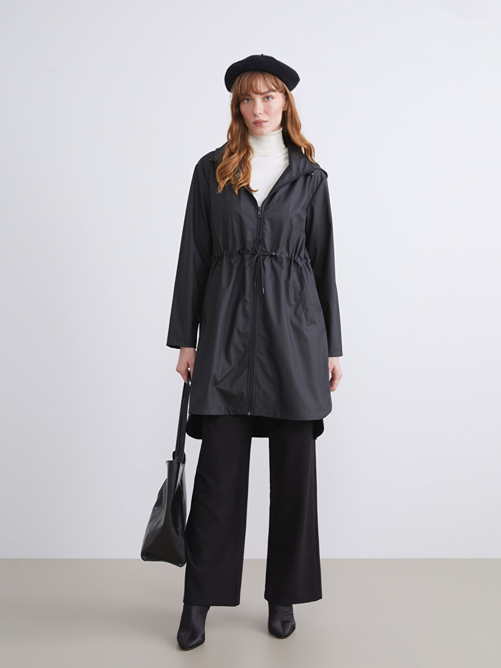 LCWAIKIKI Classic Hooded Women's Raincoat -W52008Z8-CVL