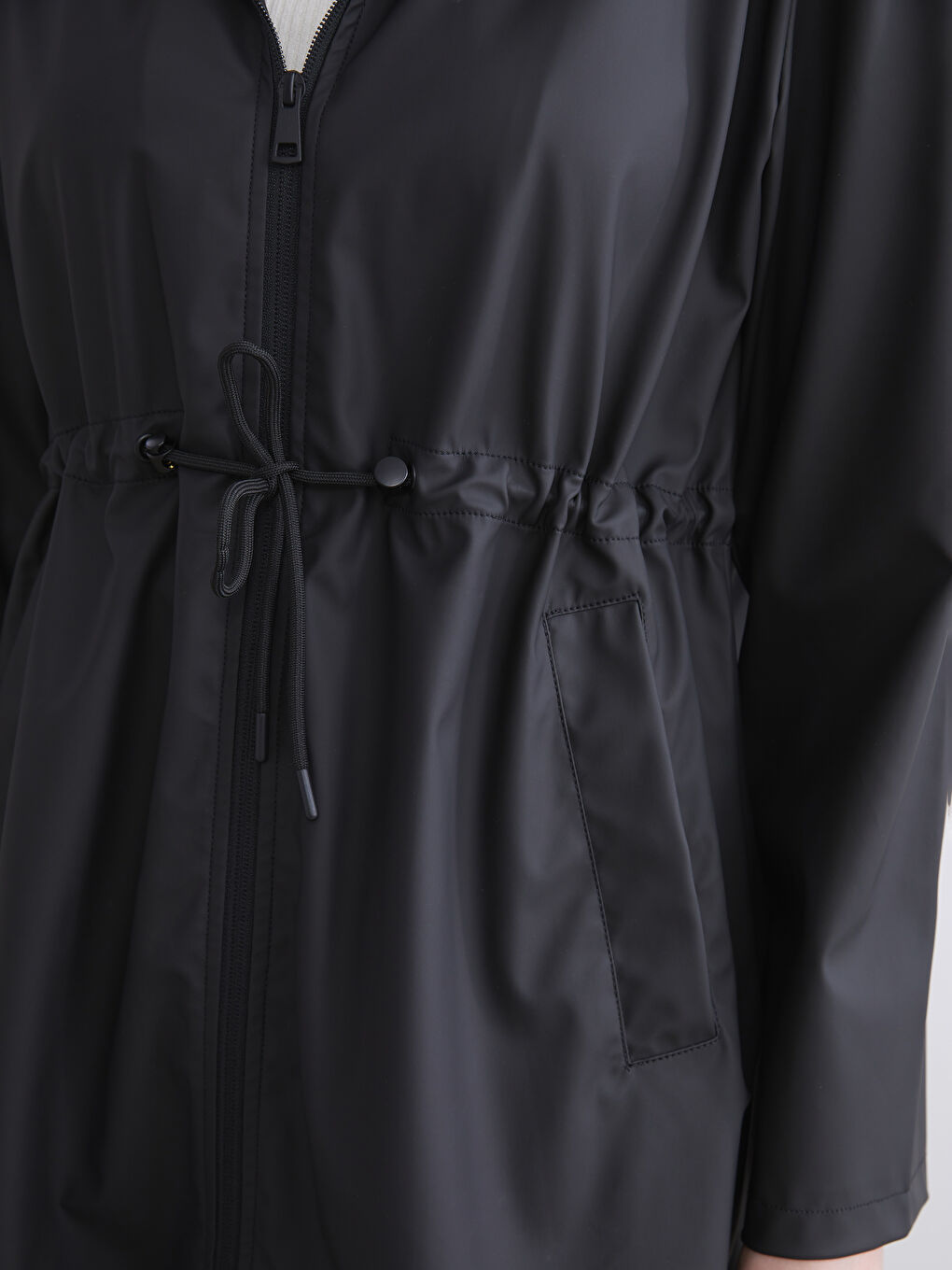 LCWAIKIKI Classic Hooded Women's Raincoat -W52008Z8-CVL