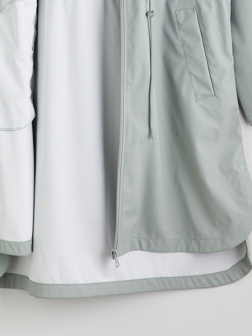 LCWAIKIKI Classic Hooded Women's Raincoat -W52008Z8-D2J