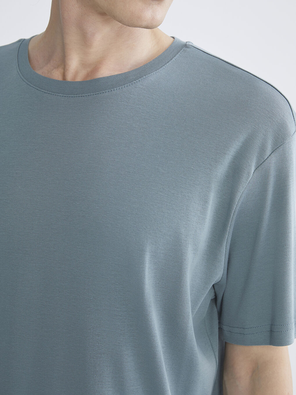 Yeşil Bisiklet Yaka Erkek Tişört-2