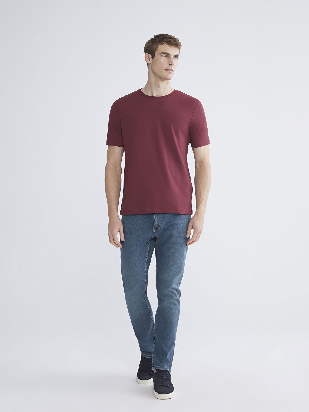 Футболка мужская из джерси с круглым вырезом-1