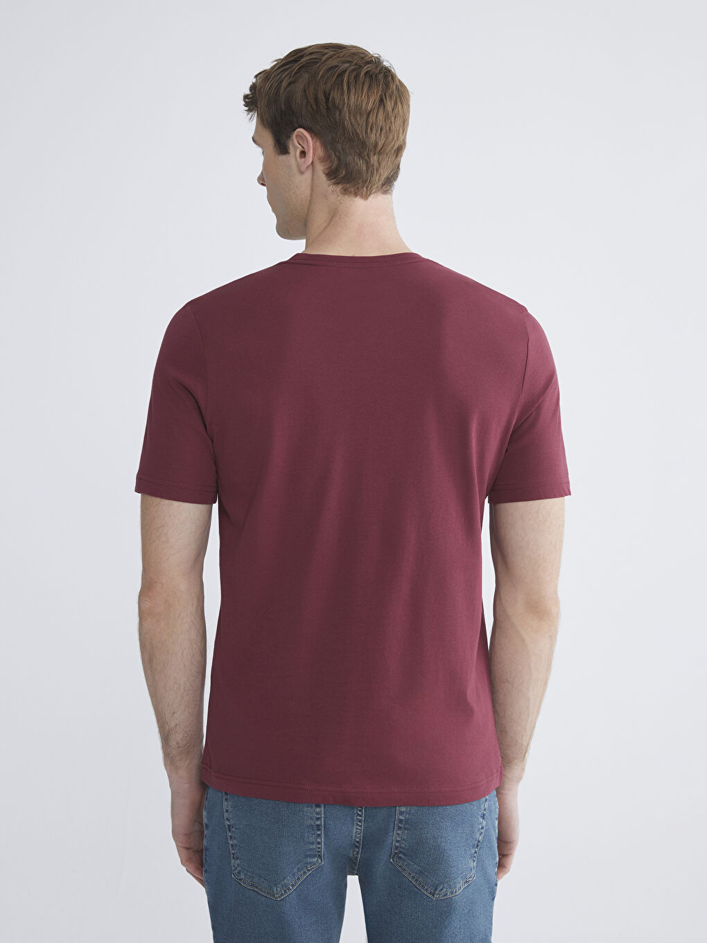 Футболка мужская из джерси с круглым вырезом-3