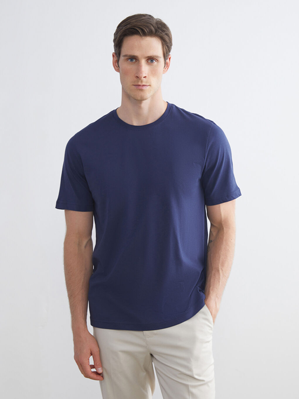 LCWAIKIKI Classic Crew Neck Jersey Men's T-Shirt -W52039Z8-ZPK