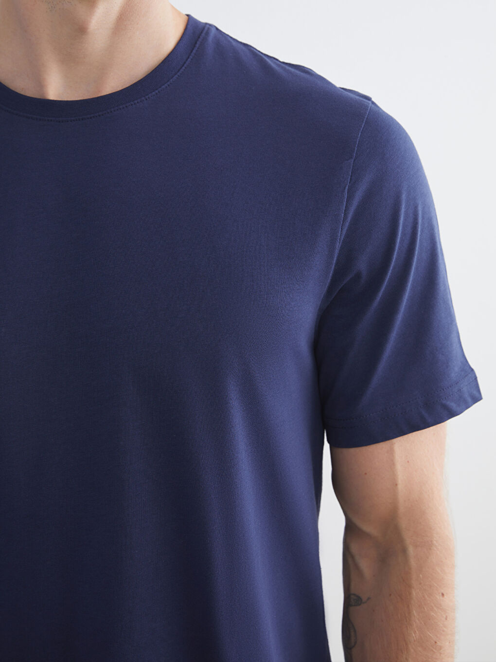 LCWAIKIKI Classic Crew Neck Jersey Men's T-Shirt -W52039Z8-ZPK