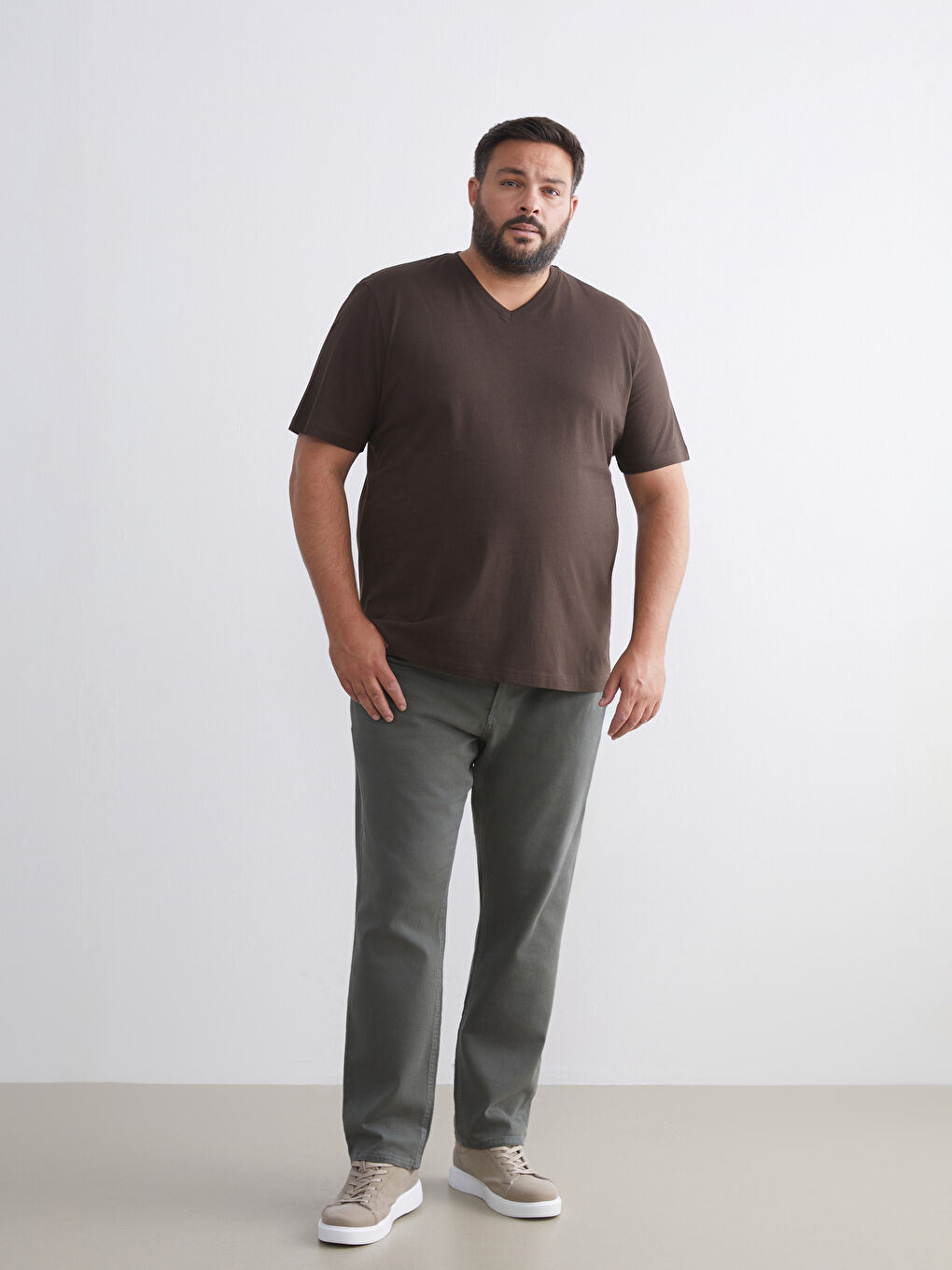 V-Neck Short Sleeve Jersey Men's T-Shirt-1