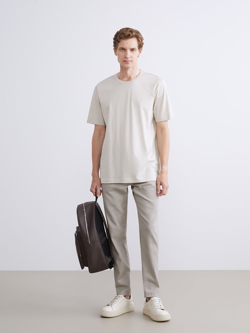 Gri Bisiklet Yaka Kısa Kollu Merserize Erkek Tişört-1