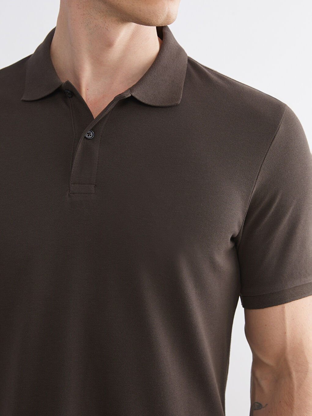 Kahverengi Polo Yaka Kısa Kollu Pike Erkek Tişört-5