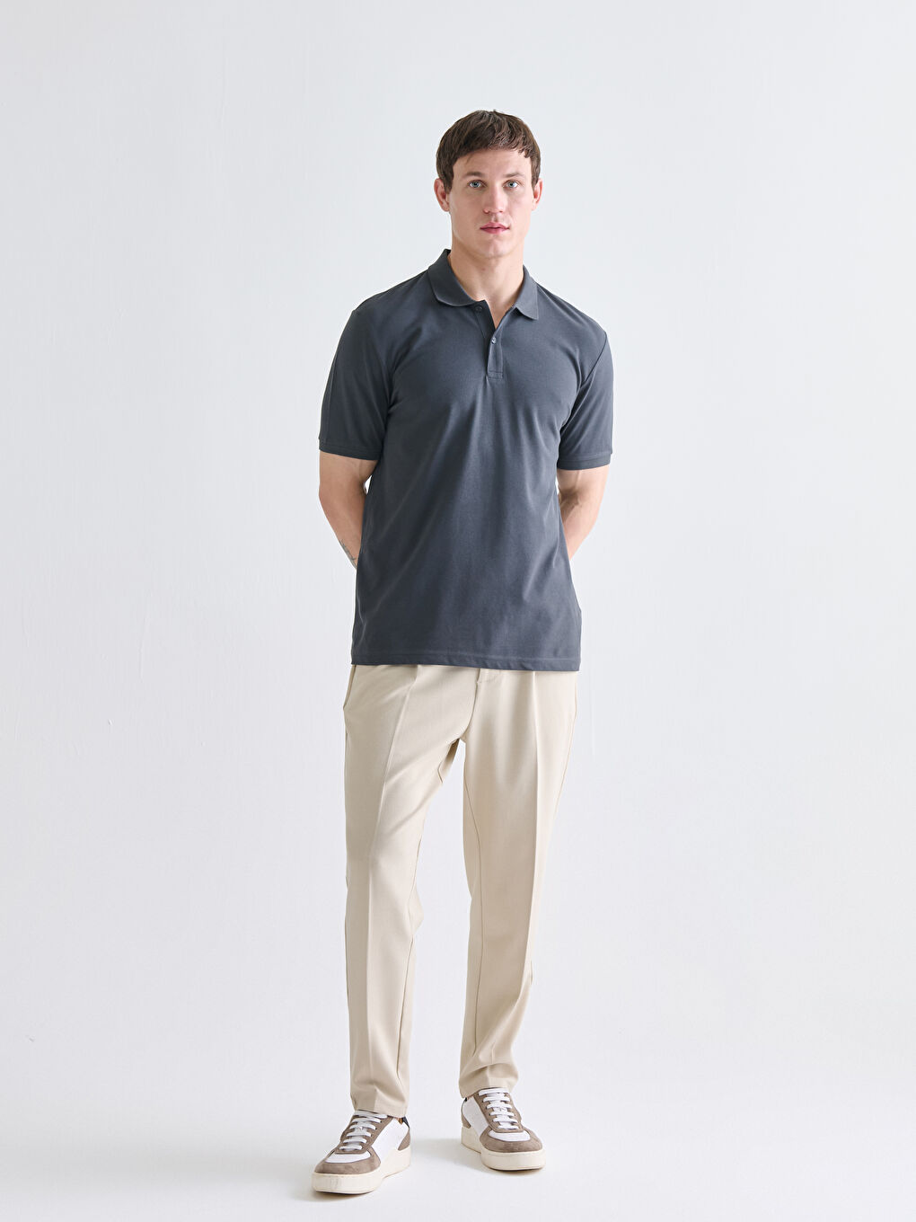 LCWAIKIKI Classic Polo Yaka Kısa Kollu Pike Erkek Tişört -W52042Z8-YKZ