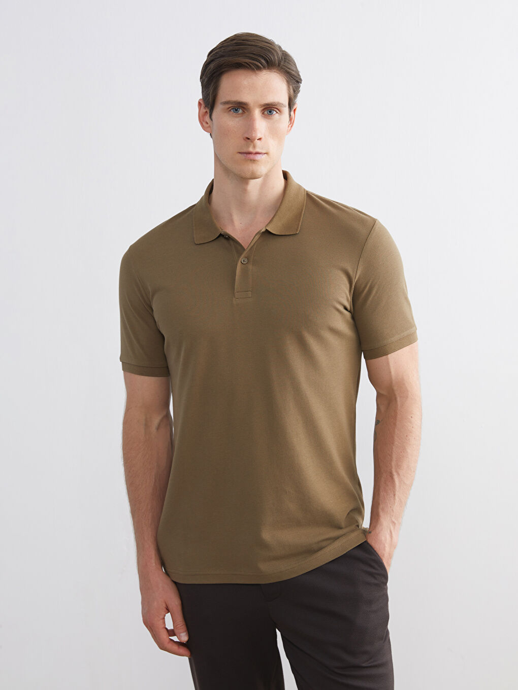 Haki Polo Yaka Kısa Kollu Pike Erkek Tişört