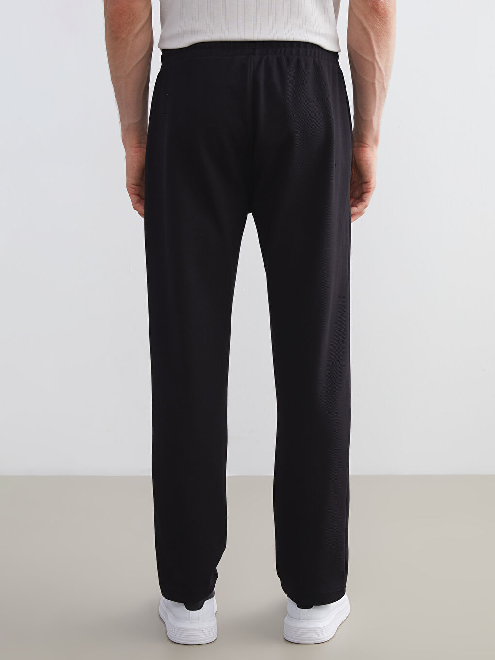 Siyah Standart Kalıp Erkek Eşofman Altı-4