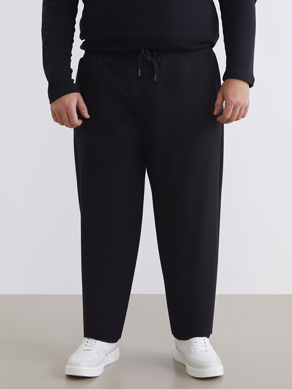 Siyah Standart Kalıp Erkek Eşofman Altı-5