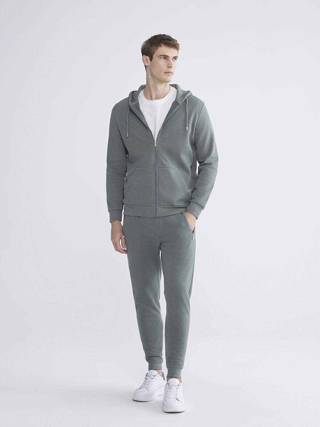 Man GREEN Jogger Sweatpants-1