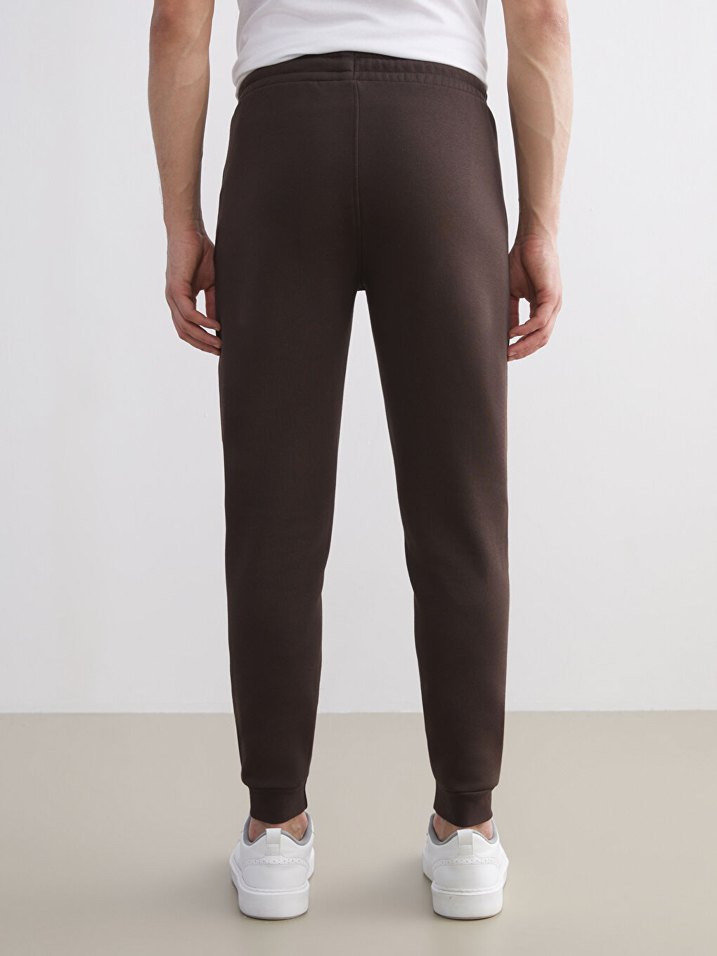 Man BROWN Jogger Sweatpants-6